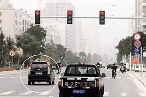 新交規(guī)發(fā)布：新加扣分項(xiàng)目，違章扣分翻一番，車主朋友互相轉(zhuǎn)告