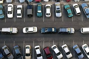 春運(yùn)夜間，網(wǎng)約車可在北京西站免費(fèi)停車
