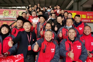 春運，萬順叫車司機在暖心服務(wù)中感受別樣年味